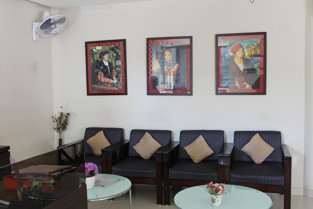 Hotel Dibrugarh Club House Extérieur photo