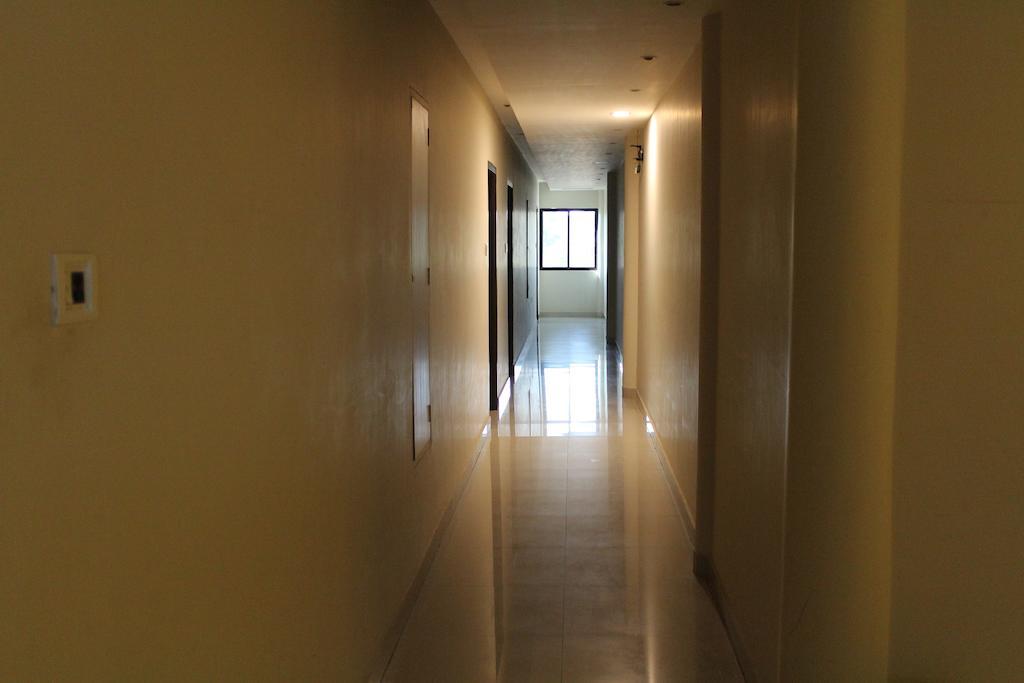 Hotel Dibrugarh Club House Extérieur photo